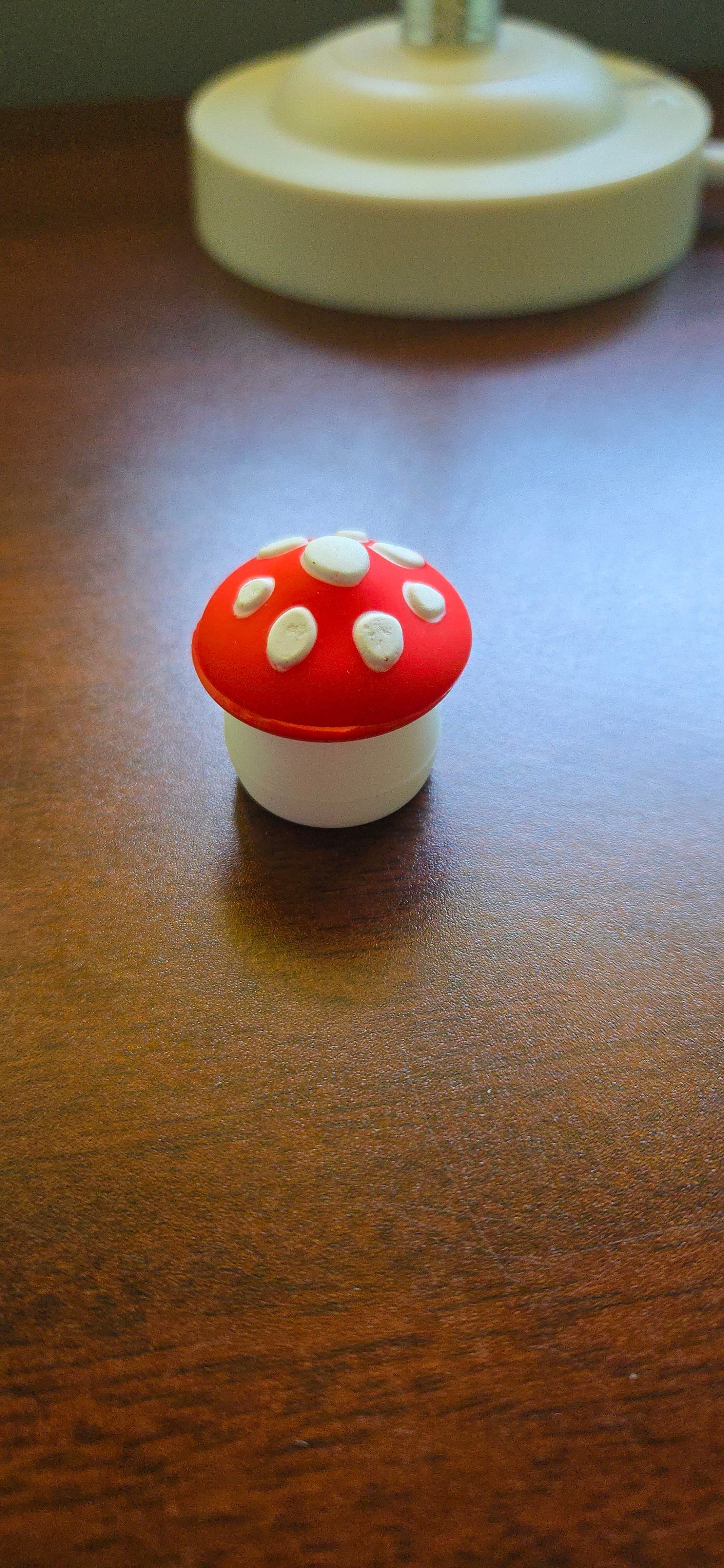 Mini Silicone Mushroom Storage Container