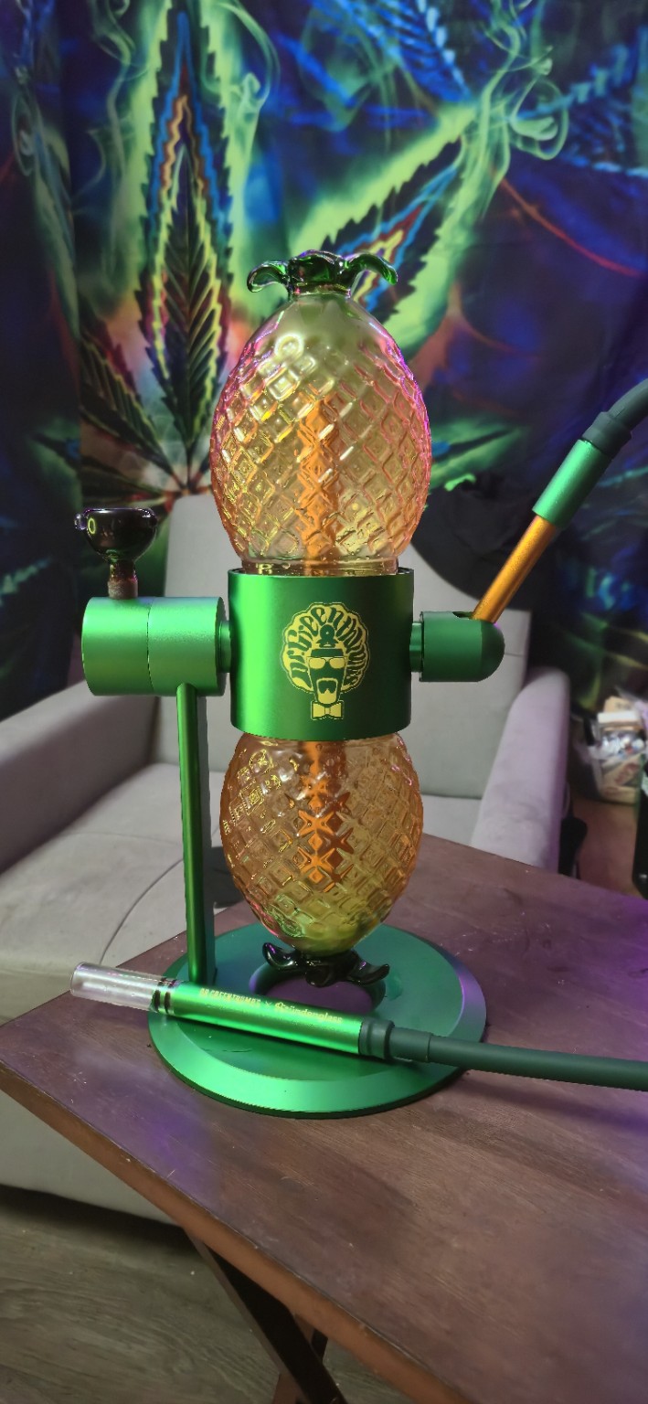 Stündenglass Pineapple Hookah Complete Set with Everything