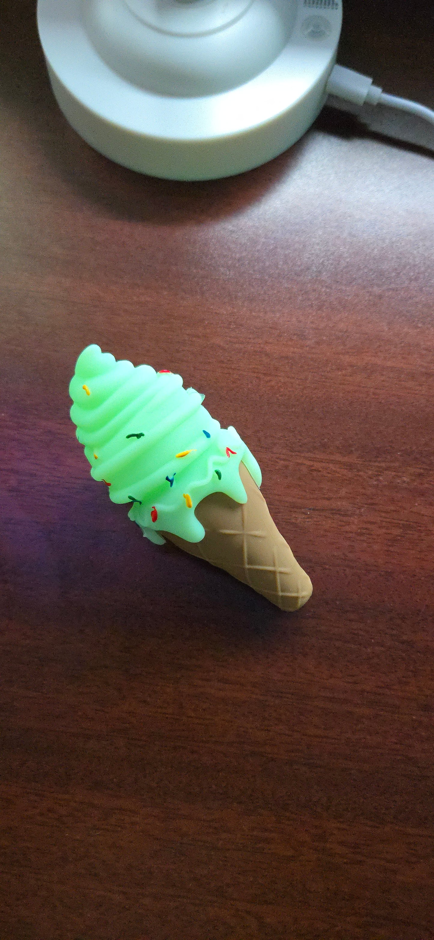 Ice Cream Cone Silicone Pipe