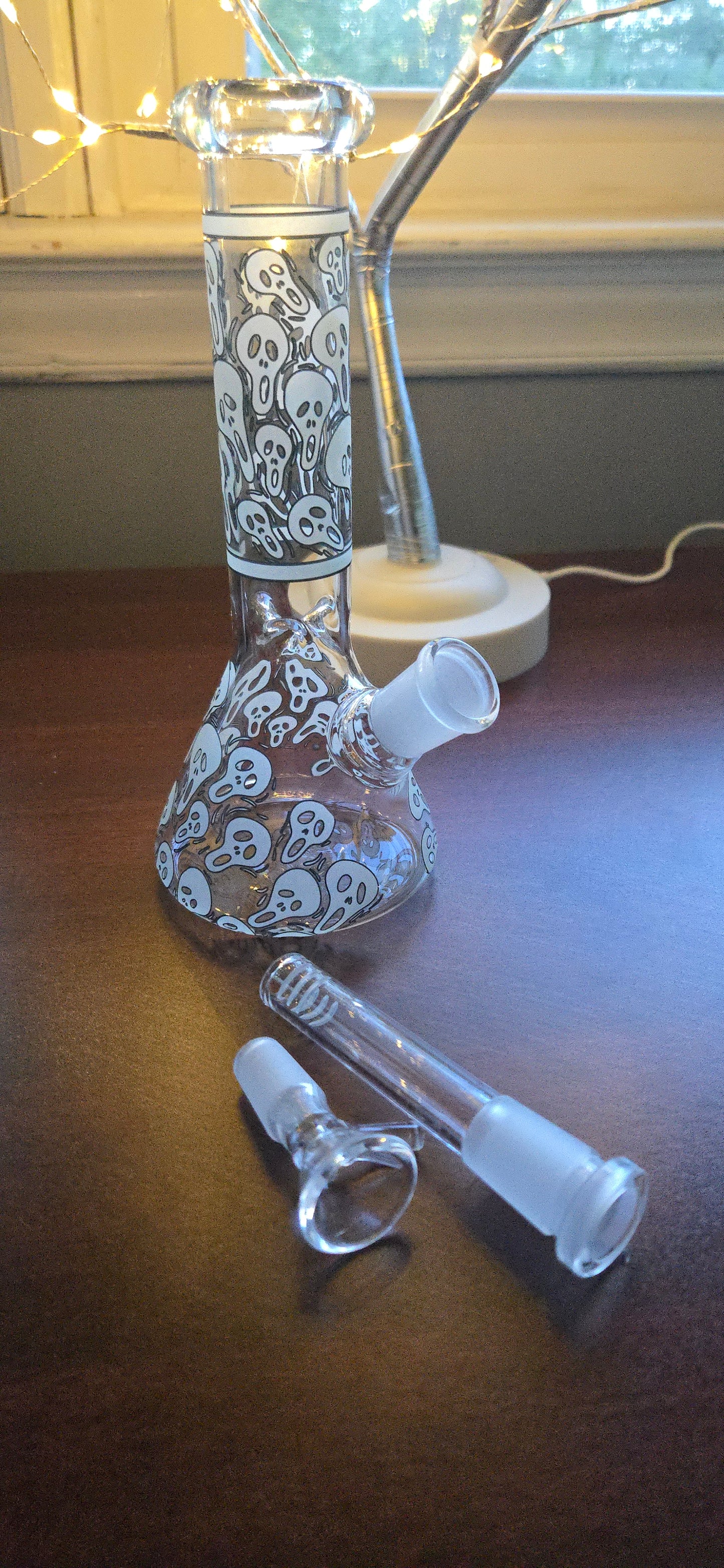 Glow in the Dark Ghost Beaker Bong