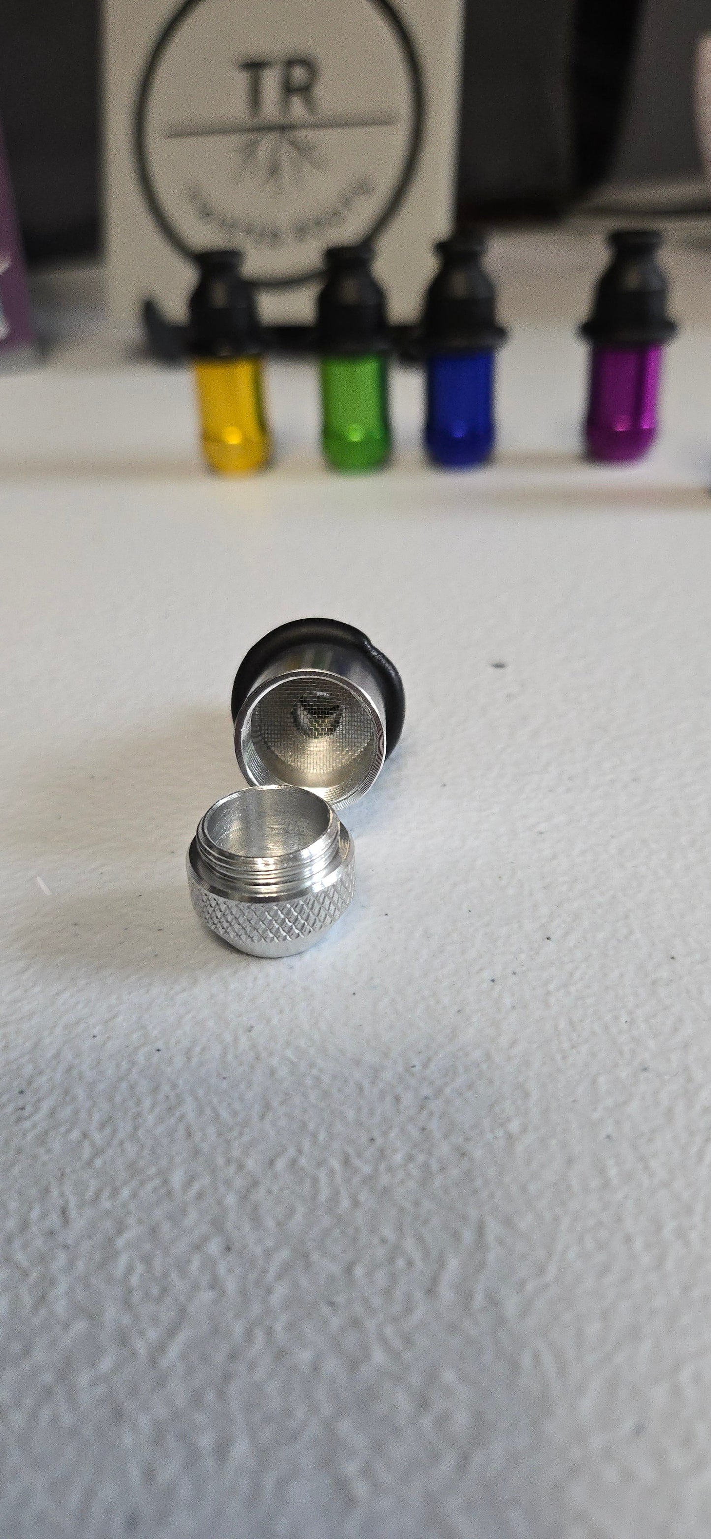 Mini Metal One-Hitter Pipe