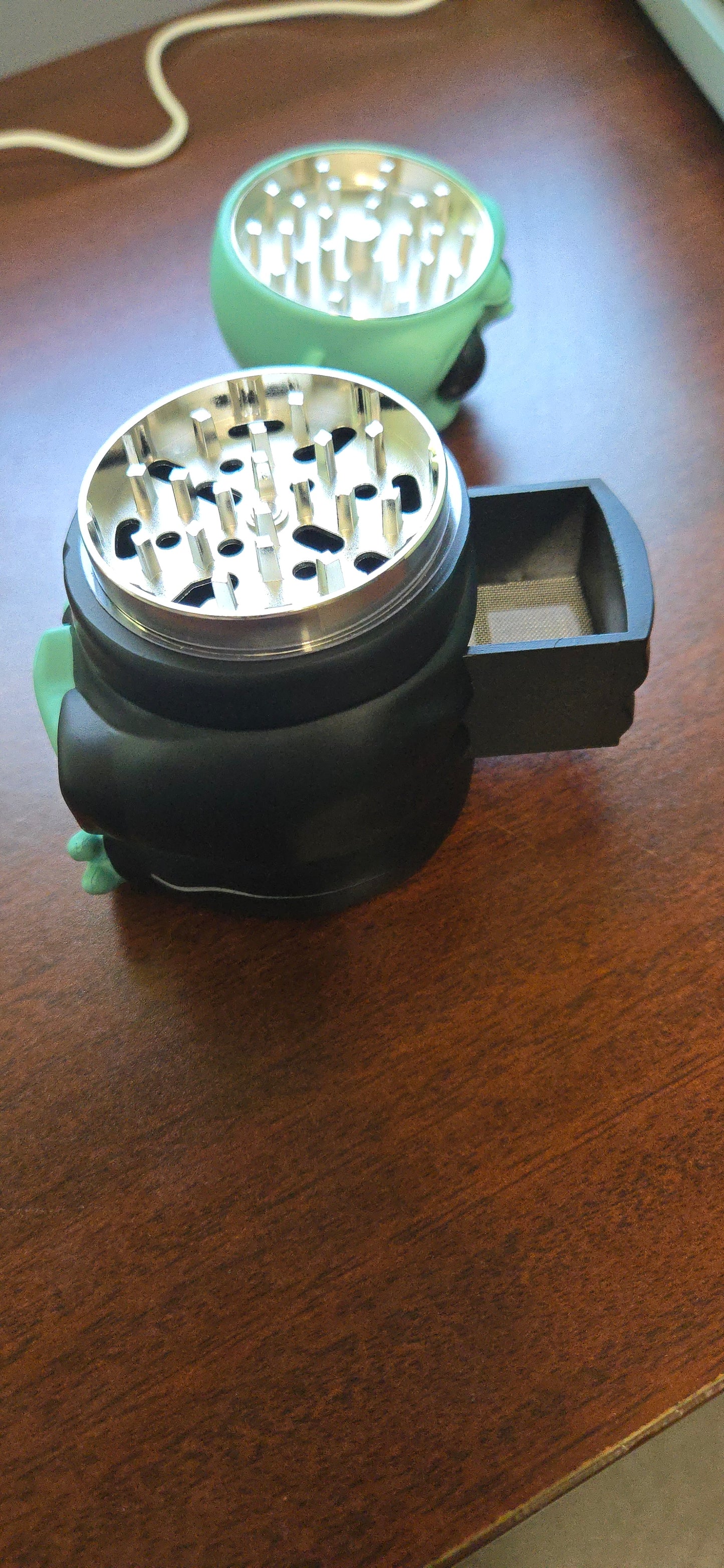 Alien Inspired Herb Grinder  Green Space Creature 4 Piece Grinder