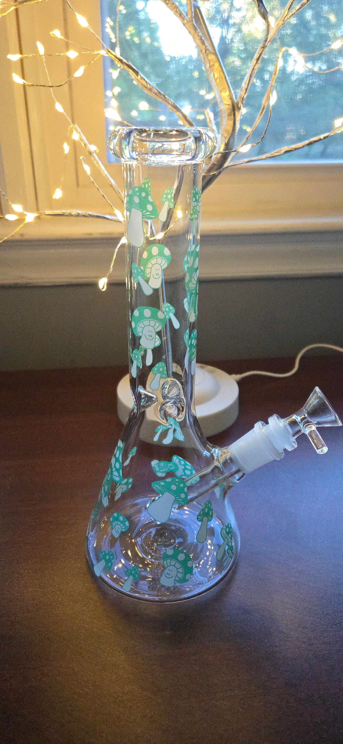 Mushroom Beaker Bong
